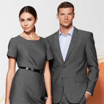 Choosing the Right Corporate Clothing Supplier